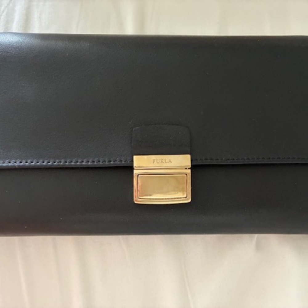 Furla Black Leather Wallet with Gold-Toned Clasp - never used
